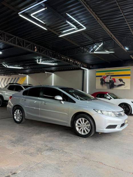 HONDA Civic 1.8 16V 4P LXS AUTOM�TICO, Foto 6