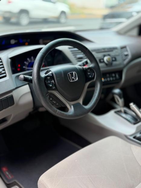 HONDA Civic 1.8 16V 4P LXS AUTOM�TICO, Foto 11