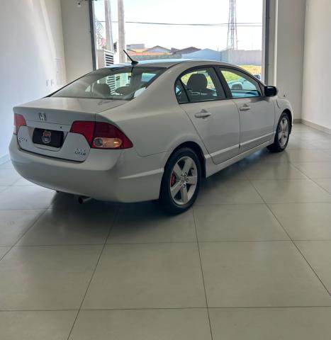 HONDA Civic 1.8 16V 4P FLEX LXS, Foto 5