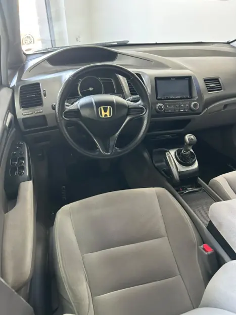 HONDA Civic 1.8 16V 4P FLEX LXS, Foto 11