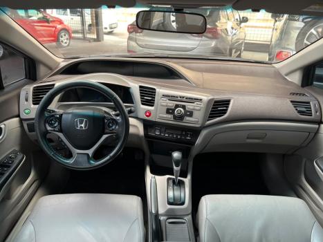HONDA Civic 1.8 16V 4P FLEX LXS AUTOM�TICO, Foto 3