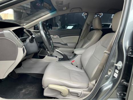 HONDA Civic 1.8 16V 4P FLEX LXS AUTOM�TICO, Foto 5