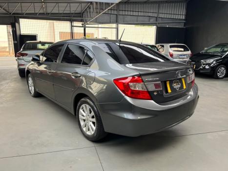 HONDA Civic 1.8 16V 4P FLEX LXS AUTOM�TICO, Foto 8