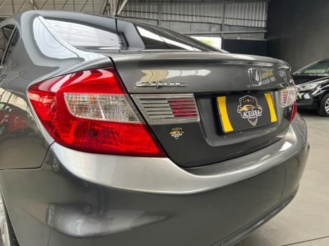 HONDA Civic 1.8 16V 4P FLEX LXS AUTOM�TICO, Foto 10