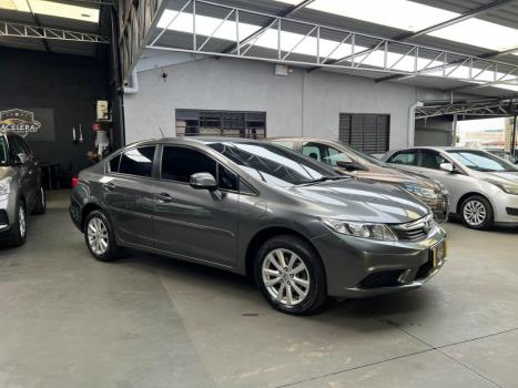 HONDA Civic 1.8 16V 4P FLEX LXS AUTOM�TICO, Foto 12