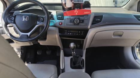 HONDA Civic 1.8 16V 4P FLEX LXS, Foto 4