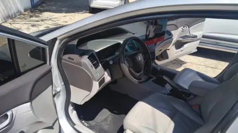 HONDA Civic 1.8 16V 4P FLEX LXS, Foto 18