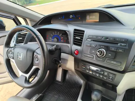 HONDA Civic 2.0 16V 4P FLEX LXR AUTOM�TICO, Foto 29