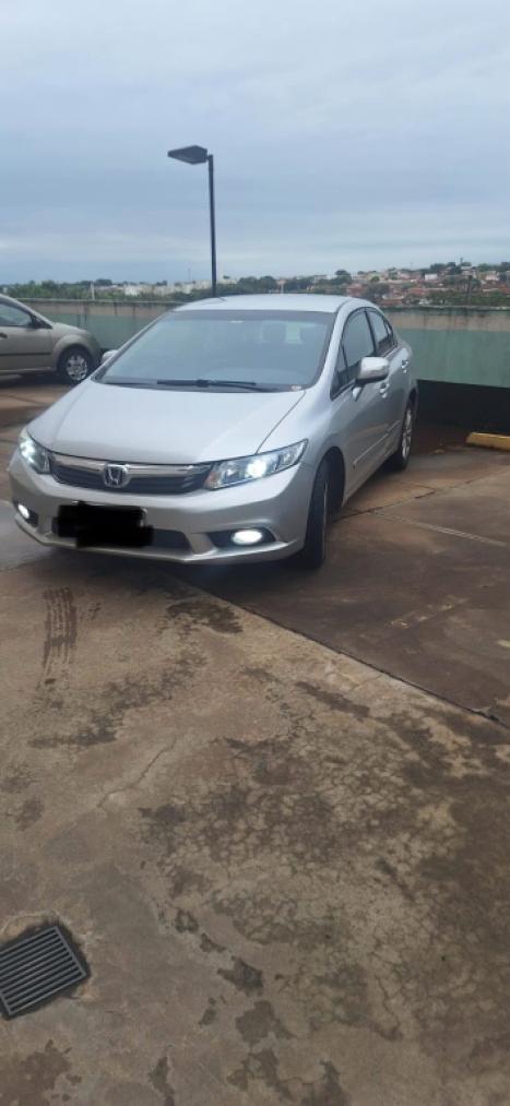 HONDA Civic 2.0 16V 4P FLEX LXR AUTOM�TICO, Foto 2