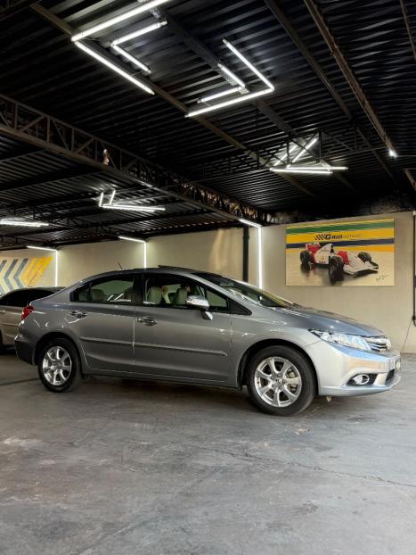 HONDA Civic 2.0 16V 4P FLEX EXR AUTOMÁTICO, Foto 6