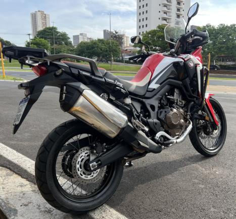 HONDA CRF 1000L Africa Twin TE, Foto 5