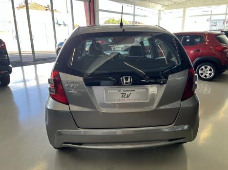 HONDA Fit 1.4 16V 4P LX FLEX, Foto 4 HONDA Fit 1.4 16V 4P LX FLEX, Foto 4