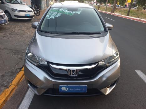 HONDA Fit 1.5 16V 4P EX FLEX AUTOMÁTICO, Foto 4 HONDA Fit 1.5 16V 4P EX FLEX AUTOMÁTICO, Foto 4