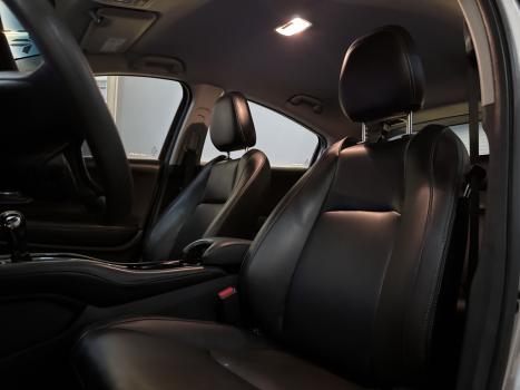 HONDA HR-V 1.8 16V 4P LX FLEX AUTOM�TICO CVT, Foto 16