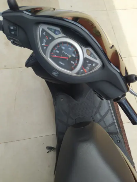 HONDA Lead 110 , Foto 3