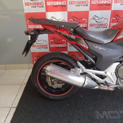 HONDA NC 700 X ABS, Foto 2