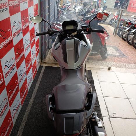 HONDA NC 700 X ABS, Foto 6