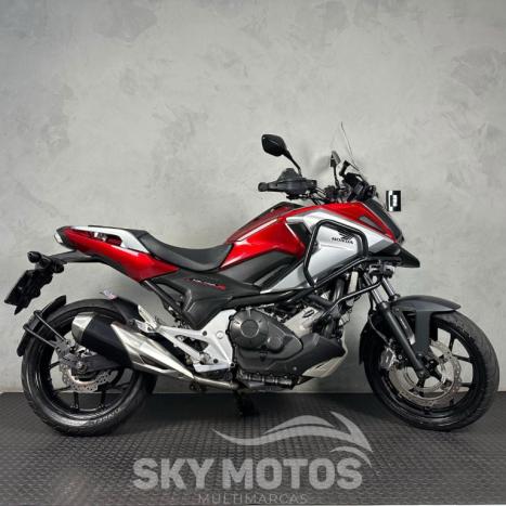 HONDA NC 750 X , Foto 1 HONDA NC 750 X , Foto 1