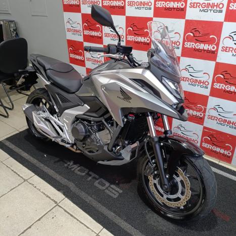 HONDA NC 750 X ABS, Foto 9 HONDA NC 750 X ABS, Foto 9