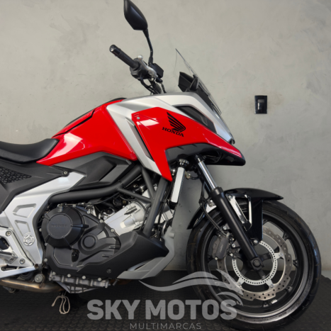 HONDA NC 750 X ABS, Foto 4