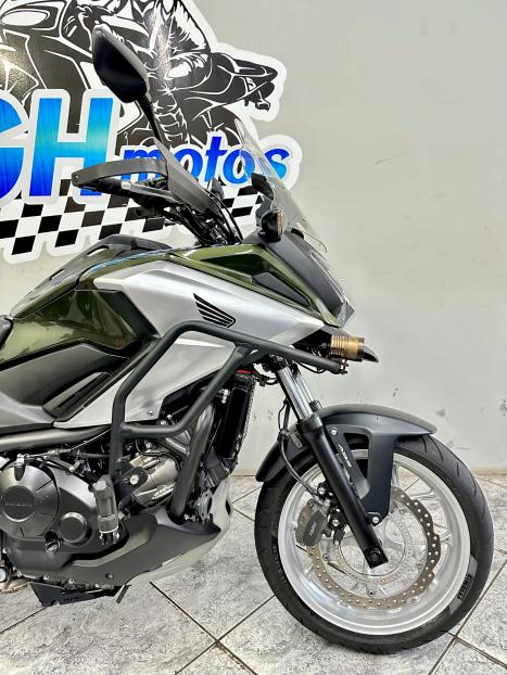 HONDA NC 750 X ABS, Foto 2