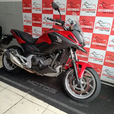 HONDA NC 750 X ABS, Foto 2