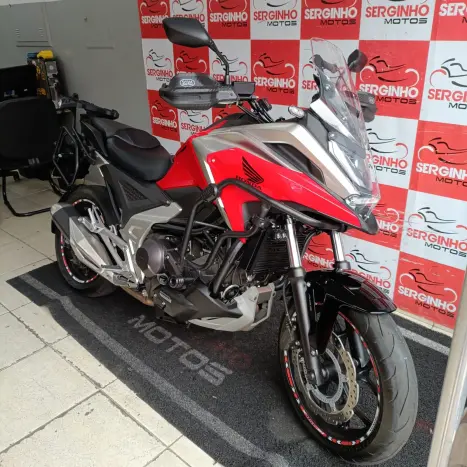 HONDA NC 750 X ABS, Foto 4
