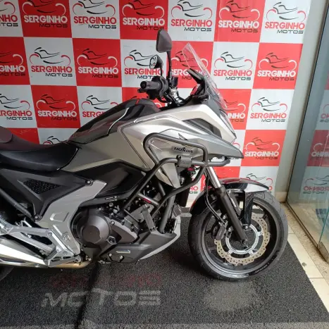 HONDA NC 750 X ABS, Foto 4