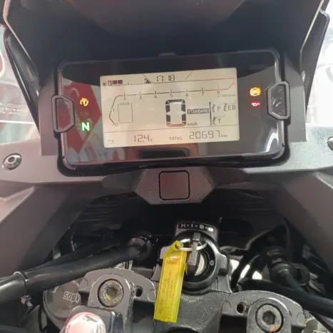 HONDA NC 750 X ABS, Foto 9