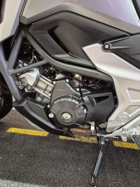 HONDA NC 750 X ABS, Foto 6