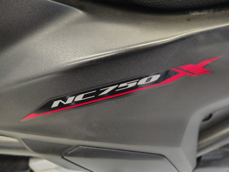 HONDA NC 750 X ABS, Foto 11