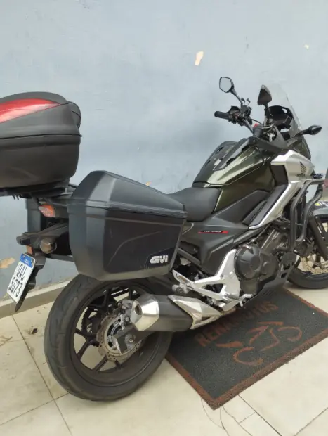 HONDA NC 750 X ABS, Foto 2