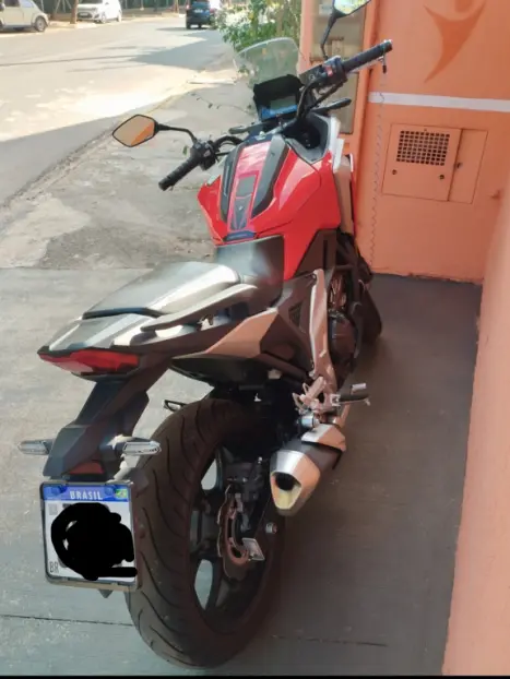 HONDA NC 750 X ABS, Foto 2