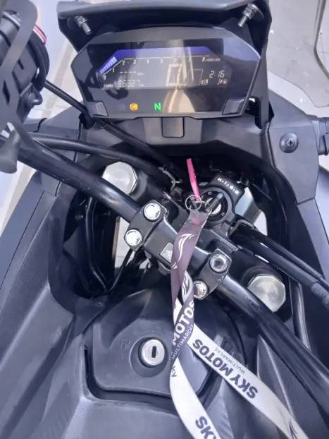 HONDA NC 750 X ABS, Foto 3