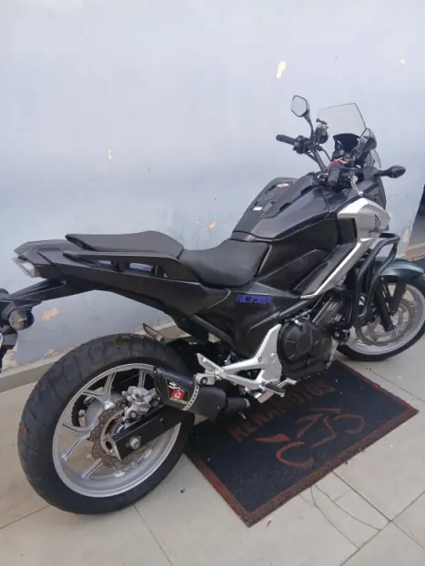 HONDA NC 750 X ABS, Foto 8