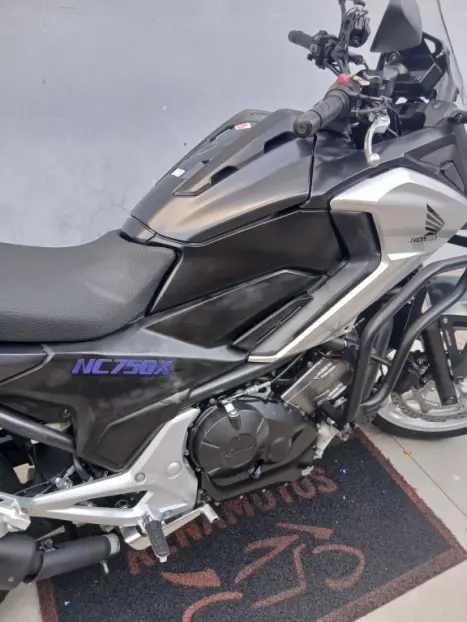HONDA NC 750 X ABS, Foto 10