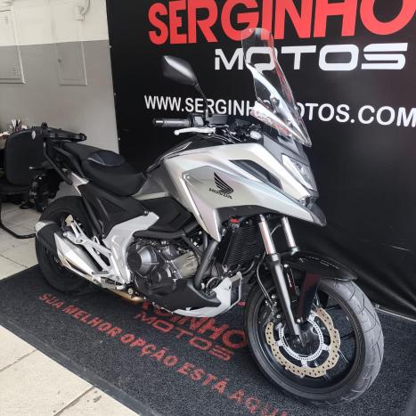 HONDA NC 750 X ABS, Foto 3