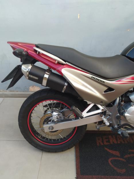 HONDA NX Falcon 400, Foto 2