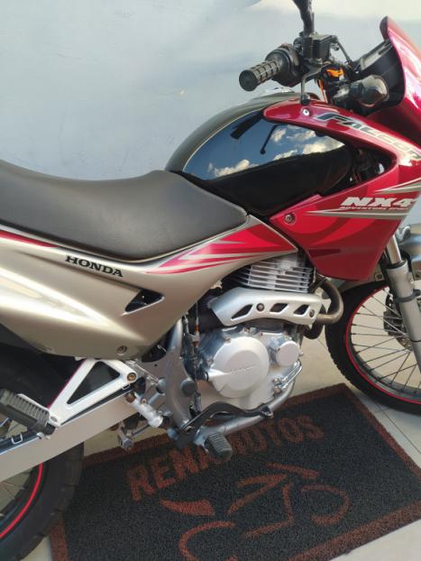 HONDA NX Falcon 400, Foto 9