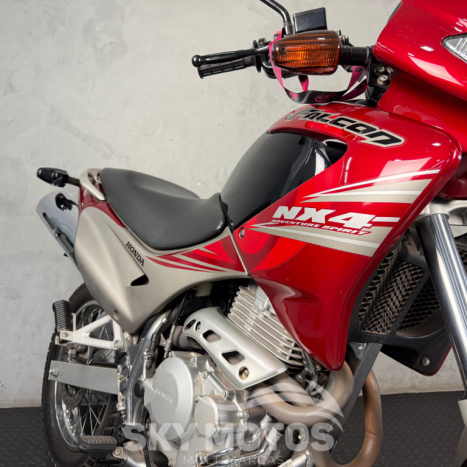 HONDA NX Falcon 400, Foto 6