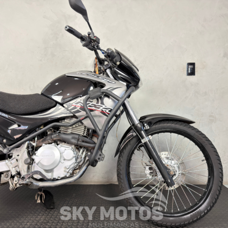 HONDA NX Falcon 400, Foto 3