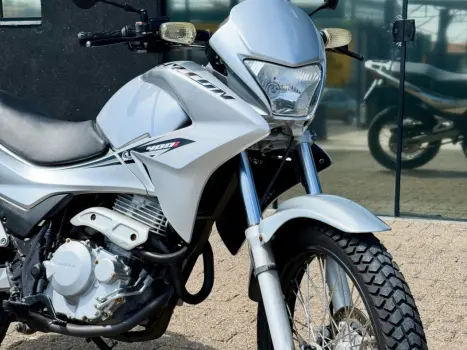 HONDA NX Falcon 400 I, Foto 4