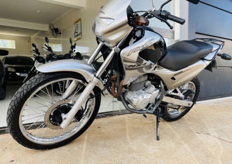 HONDA NX Falcon 400, Foto 4