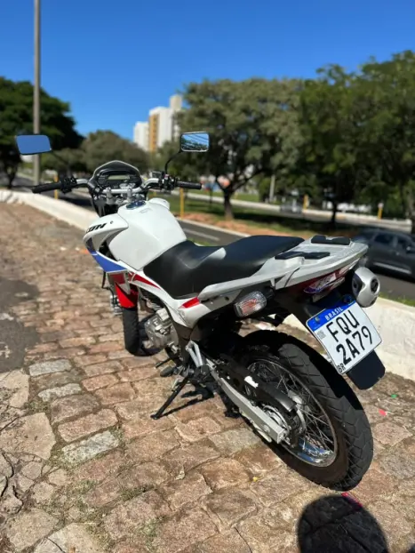 HONDA NX Falcon 400 I, Foto 5