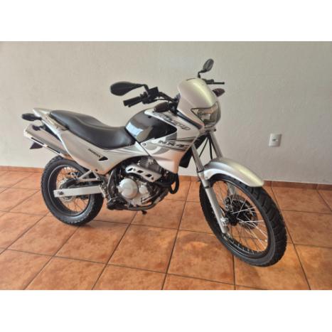 HONDA NX Falcon 400, Foto 3