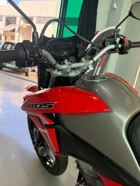 HONDA NXR Bros 160 ESDD, Foto 7