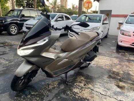 HONDA PCX 150 DLX, Foto 3