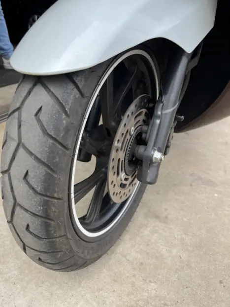 HONDA PCX 150 DLX, Foto 2