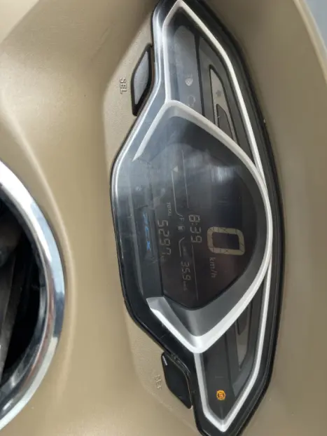 HONDA PCX 150 DLX, Foto 5