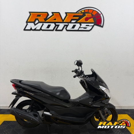 HONDA PCX 150 DLX, Foto 2